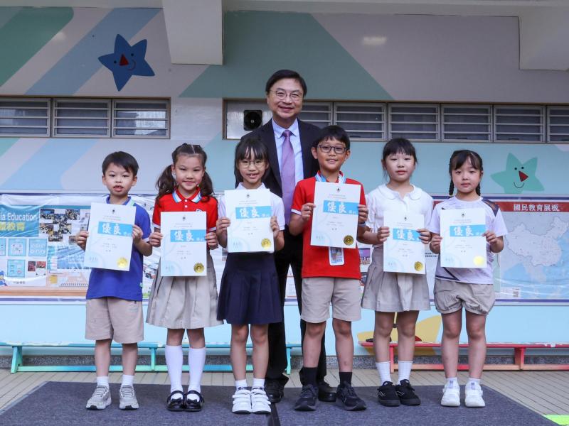 第76屆香港學校朗誦節 中、  普朗誦 亞軍+冠軍