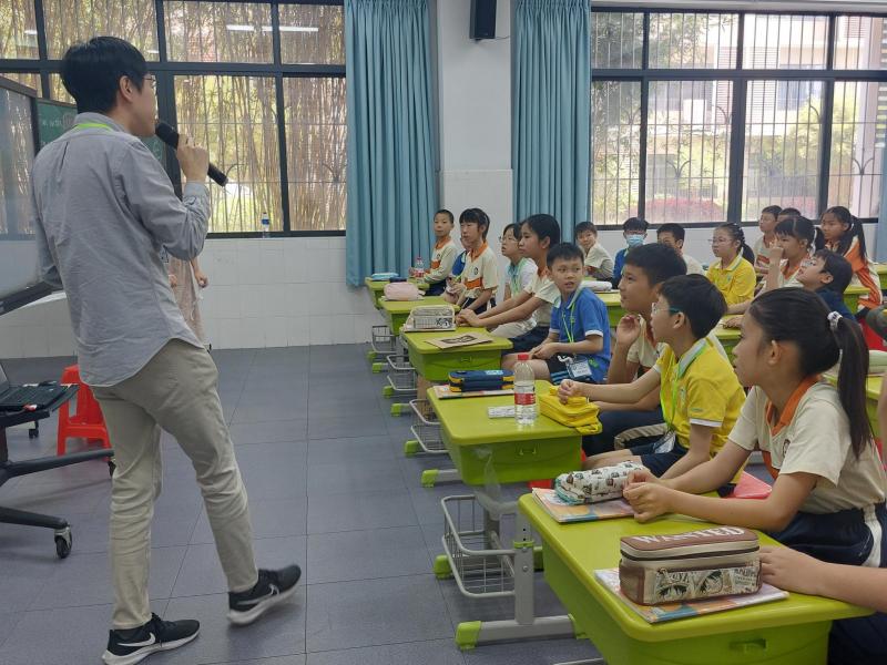 2425 Easter Students Exchange Trip (佛山環湖小學)