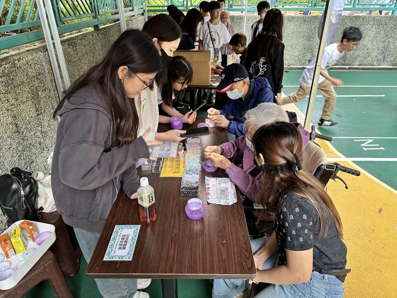 DS5 Service Learning Program: Second Activities