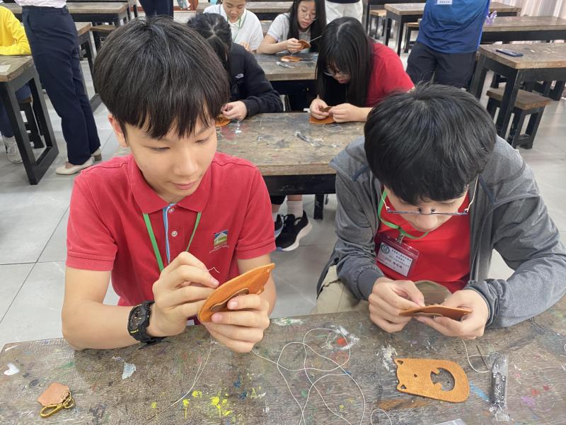 2425 Easter Students Exchange Trip (廣州綠翠現代實驗學校（濱江校區）)