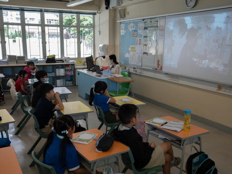 The HKCCCU Logos Academy Students Inspired by "Tiangong Class" Space Lecture to Foster National Pride and Scientific Exploration