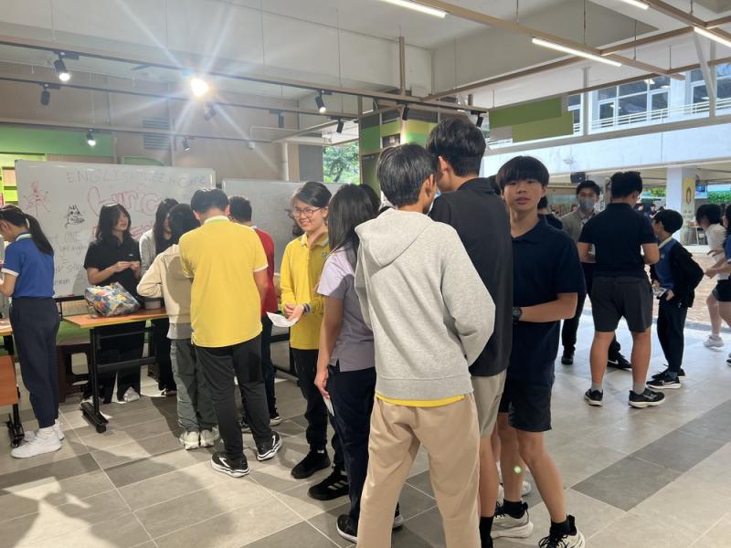 English Week: Celebrating Pop Culture Through Language
