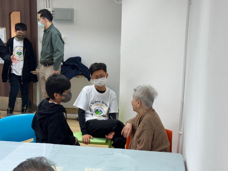DS5 Service Learning Program: First Activities