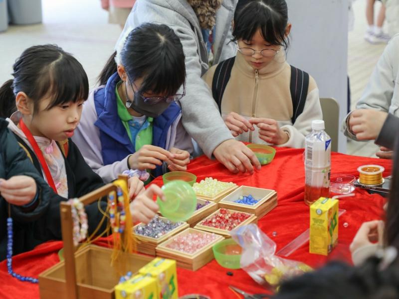 真道年宵賀新春